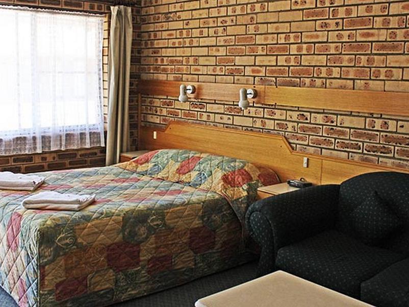 Mid Town Inn Narrabri Dış mekan fotoğraf