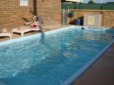 Mid Town Inn Narrabri Dış mekan fotoğraf